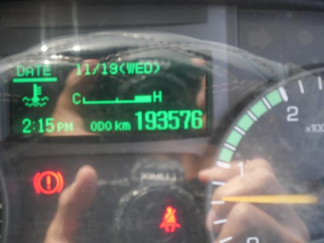 キャンター 　３トン　平ボディ　パワーゲート　エアコン　パワーステアリング　パワーウィンドウ　キーレスエントリー　バックモニター　エアバッグ（21枚目）