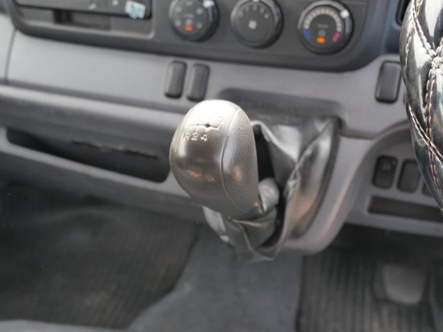 キャンター 　３トン　平ボディ　パワーゲート　エアコン　パワーステアリング　パワーウィンドウ　キーレスエントリー　バックモニター　エアバッグ（23枚目）