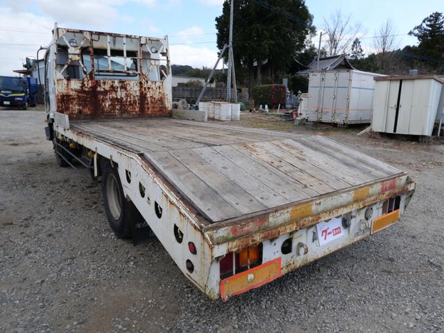 フォワード 　２０５　４トン　エアコン　パワーステアリング　パワーウィンドウ　ラジオ（7枚目）