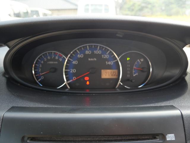 ムーヴ Ｘスペシャル　キーレスエントリー　ＣＤ　ベンチシート　電動格納ミラー　ライトレベル調節　パワーステアリング　パワーウィンドウ　Ｗエアバッグ（9枚目）