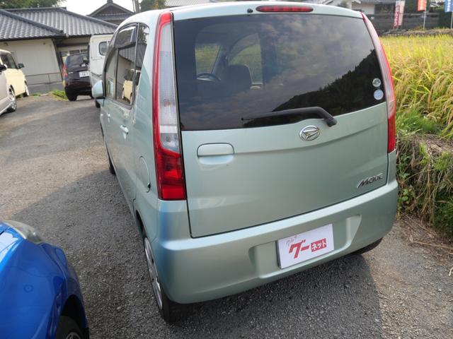 ムーヴ Ｘスペシャル　キーレスエントリー　ＣＤ　ベンチシート　電動格納ミラー　ライトレベル調節　パワーステアリング　パワーウィンドウ　Ｗエアバッグ（16枚目）