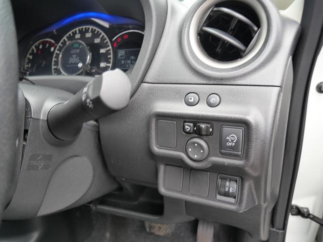 ノート メダリスト ナビ フルセグ ミラー内蔵アラウンドビューモニター インテリジェントキー プッシュスタート 電動格納ミラー パワーウィンドウ(11枚目)