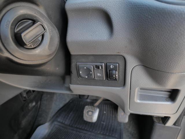 ＮＶ２００バネットバン ＧＸ　インテリジェントキー　ＣＤ　電動格納ミラー　ライトレベル調節　記録簿　エアコン　パワーステアリング　パワーウィンドウ　Ｗエアバッグ（9枚目）