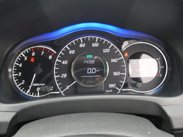 ノート ニスモ　ナビ　フルセグ　バックモニター　インテリジェントキー　プッシュスタート　ＥＴＣ　電動格納ミラー　オートエアコン　パワーステアリング（11枚目）