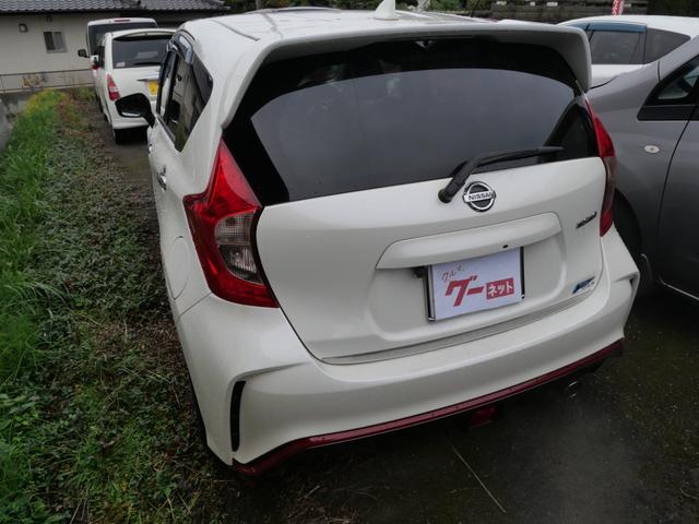 ノート ニスモ　ナビ　フルセグ　バックモニター　インテリジェントキー　プッシュスタート　ＥＴＣ　電動格納ミラー　オートエアコン　パワーステアリング（16枚目）