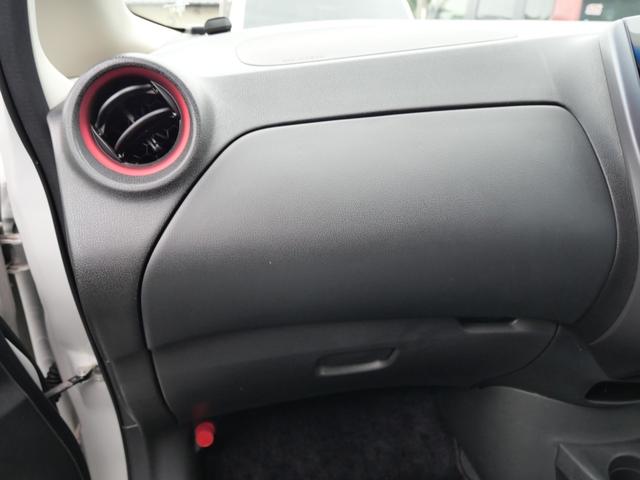 ノート ニスモ　ナビ　フルセグ　バックモニター　インテリジェントキー　プッシュスタート　ＥＴＣ　電動格納ミラー　オートエアコン　パワーステアリング（29枚目）