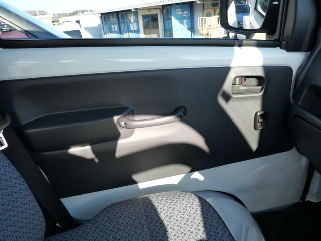 ＮＴ１００クリッパートラック ＤＸ　届け出済み未使用車　エアコン　パワーステアリング　パワーウィンドウ　Ｗエアバッグ　キーレスエントリー　トラクションコントロール　パーキングセンサー（10枚目）