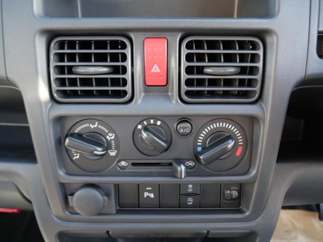 ＮＴ１００クリッパートラック ＤＸ　届け出済み未使用車　エアコン　パワーステアリング　パワーウィンドウ　Ｗエアバッグ　キーレスエントリー　トラクションコントロール　パーキングセンサー（15枚目）