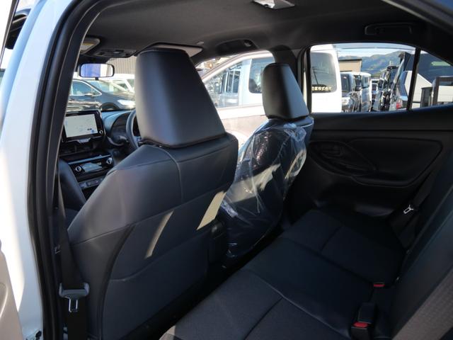 ヤリスクロス ハイブリッドZ 登録済み未使用車 スマートキー プッシュスタート ナビ フルセグ 全方位モニター ETC シートヒーター ステアリングヒーター 全方位モニター(17枚目)