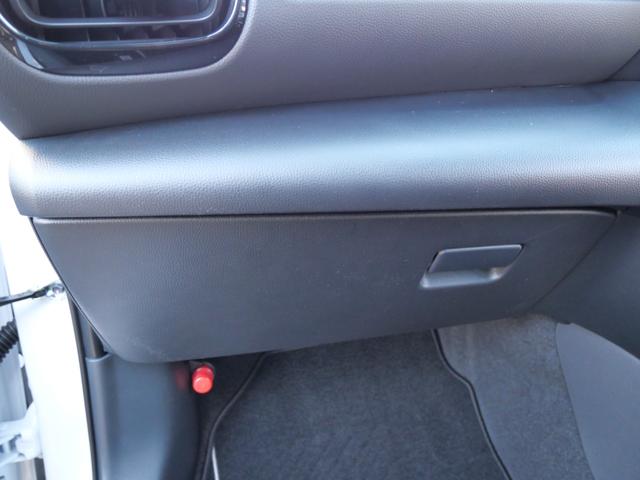 ヤリスクロス ハイブリッドZ 登録済み未使用車 スマートキー プッシュスタート ナビ フルセグ 全方位モニター ETC シートヒーター ステアリングヒーター 全方位モニター(33枚目)