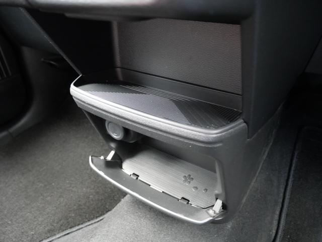 サクラ Ｇ　インテリジェントキー　プッシュスタート　ナビ　フルセグ　オートエアコン　アラウンドビューモニター　ＥＴＣ　シートヒーター　ステアリングヒーター（16枚目）