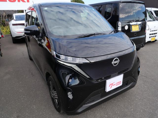 サクラ Ｇ　インテリジェントキー　プッシュスタート　ナビ　フルセグ　オートエアコン　アラウンドビューモニター　ＥＴＣ　シートヒーター　ステアリングヒーター（19枚目）