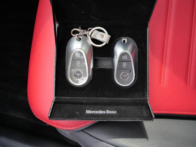 Ｃクラス Ｃ２２０ｄアバンギャルド　ナビ　全方位モニター　フルセグ　本革パワーシート　グラスルーフ　ＥＴＣ　ＡＭＧ１８インチアルミホイール　パワーステアリング（8枚目）