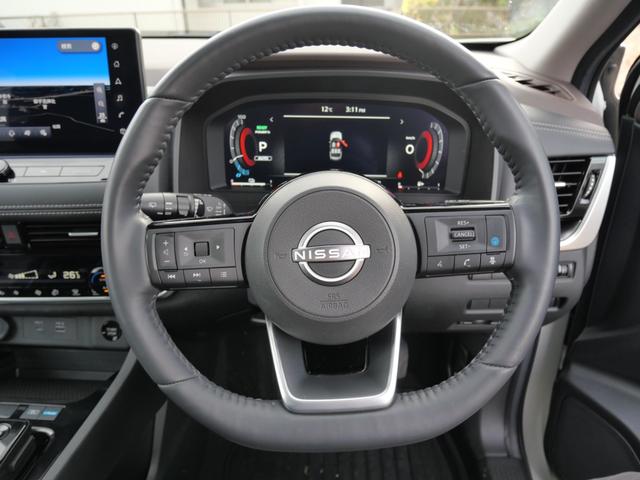 エクストレイル Ｘ　ｅ－４ＯＲＣＥ　プロパイロット　インテリジェントキー　プッシュスタート　ＵＳＢポート　ナビ　フルセグ　アラウンドビューモニター　シートヒーター　ＥＴＣ（12枚目）