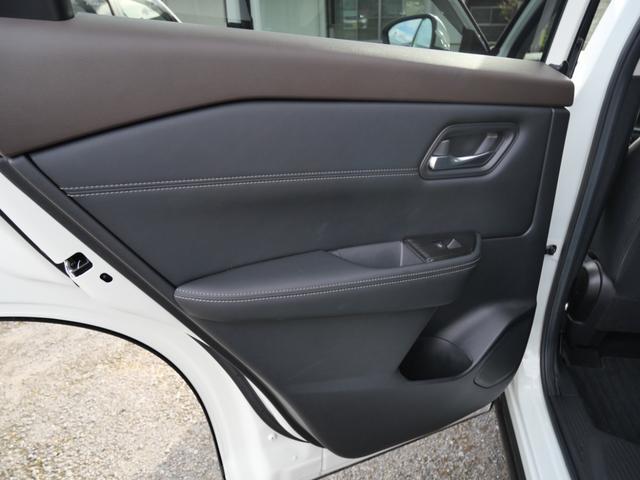 エクストレイル Ｘ　ｅ－４ＯＲＣＥ　プロパイロット　インテリジェントキー　プッシュスタート　ＵＳＢポート　ナビ　フルセグ　アラウンドビューモニター　シートヒーター　ＥＴＣ（28枚目）