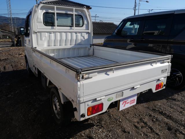 キャリイトラック ＫＣエアコン・パワステ　セレクト４ＷＤ車　エアコン　パワーステアリング　記録簿　ラジオ　三方開（16枚目）