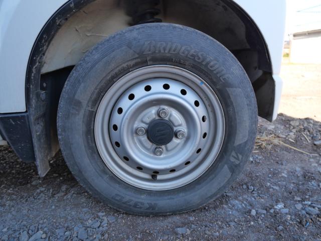 キャリイトラック ＫＣエアコン・パワステ　セレクト４ＷＤ車　エアコン　パワーステアリング　記録簿　ラジオ　三方開（22枚目）