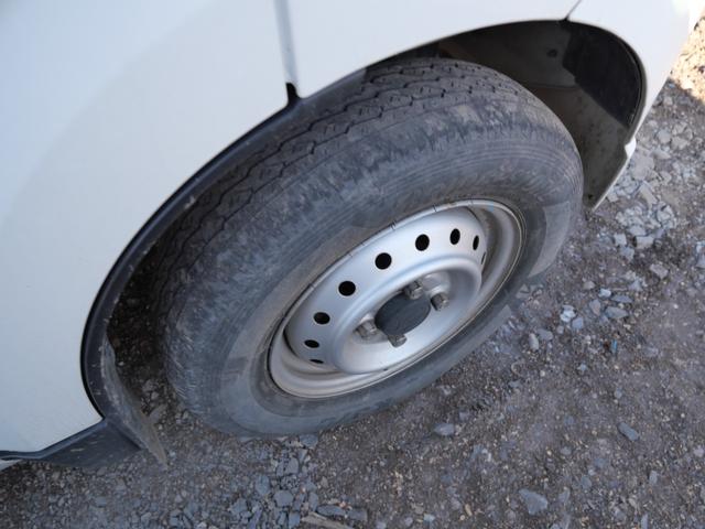 キャリイトラック ＫＣエアコン・パワステ　セレクト４ＷＤ車　エアコン　パワーステアリング　記録簿　ラジオ　三方開（23枚目）