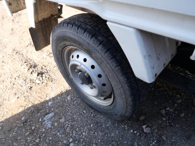 キャリイトラック ＫＣエアコン・パワステ　セレクト４ＷＤ車　エアコン　パワーステアリング　記録簿　ラジオ　三方開（24枚目）