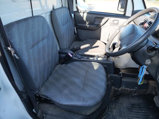 キャリイトラック ＫＣエアコン・パワステ　セレクト４ＷＤ車　エアコン　パワーステアリング　記録簿　ラジオ　三方開（29枚目）