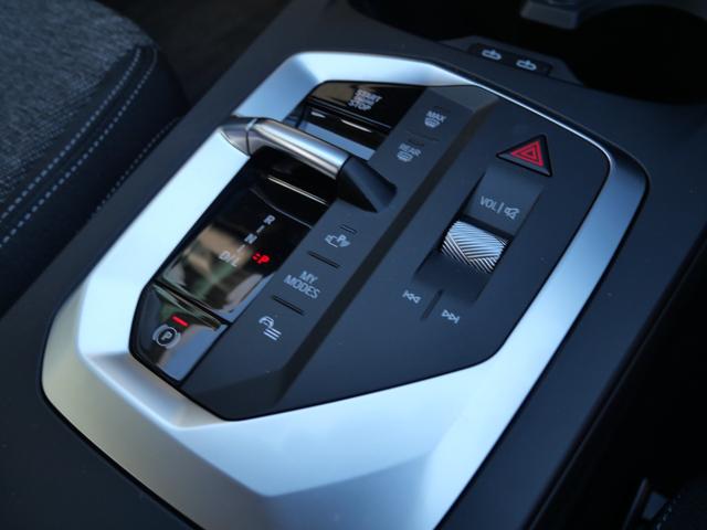 �I�C���E�G�������g���e���_�����s���A�������萮�����s������ł��Ԃ�[�Ԃ��܂��B