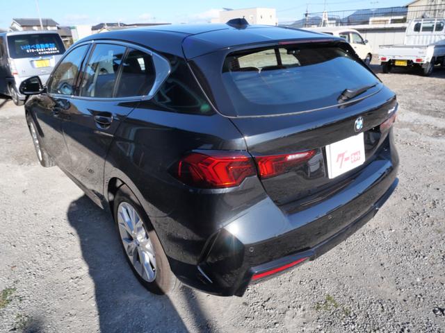 ���X�̎ԗ��͑S�Ďԓ��N���[�j���O�ρI�I