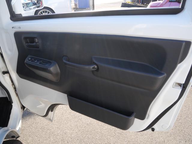 �I�C���E�G�������g���e���_�����s���A�������萮�����s������ł��Ԃ�[�Ԃ��܂��B