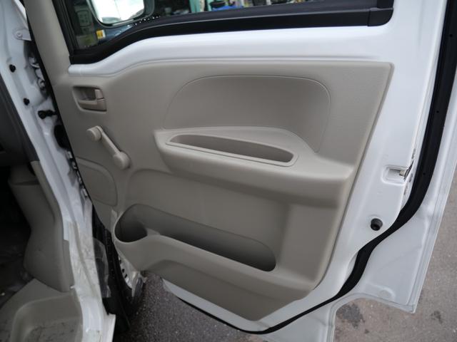 ���X�̎ԗ��͑S�Ďԓ��N���[�j���O�ρI�I