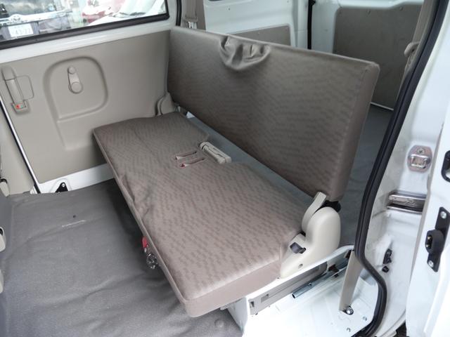 �I�C���E�G�������g���e���_�����s���A�������萮�����s������ł��Ԃ�[�Ԃ��܂��B