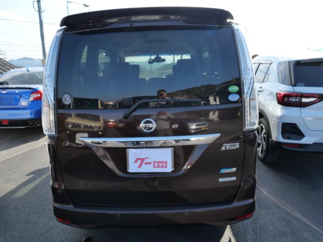 セレナ ハイウェイスター　Ｖセレ＋セーフティＩＩ　ＳＨＶ　両側電動スライドドア　インテリジェントキー　プッシュスタート　ナビ　フルセグ　アラウンドビューモニター　オートエアコン　ＥＴＣ　レーンキープサポート（18枚目）