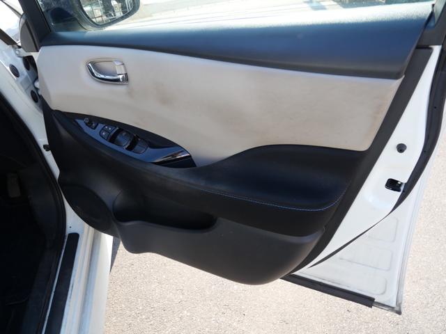 �I�C���E�G�������g���e���_�����s���A�������萮�����s������ł��Ԃ�[�Ԃ��܂��B