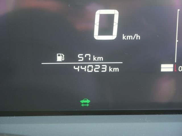 ノート Ｘ　ナビ　フルセグ　アラウンドビューモニター　インテリジェントキー　プッシュスタート　ＵＳＢポート　パワーウィンドウ　パワーステアリング（14枚目）