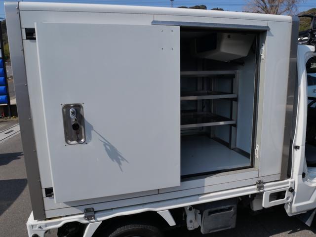 キャリイトラック 移動販売保冷車 エアコン パワーステアリング パワーウィンドウ Wエアバッグ ナビ バックモニター フルセグ キーレスエントリー ドライブレコーダー 拡声器(19枚目)