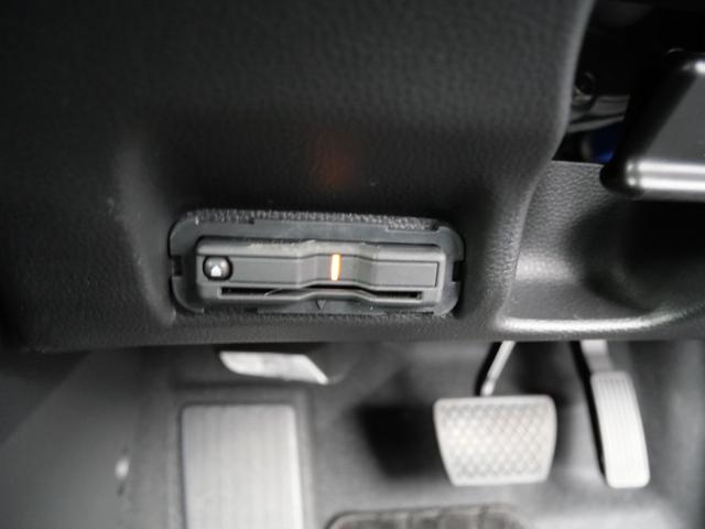 ヴェゼル e:HEV Z スマートキー プッシュスタート ナビ バックモニター フルセグ ETC オートリアゲート パーキングセンサー トラクションコントロール(10枚目)