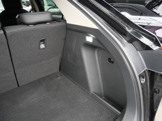 ヴェゼル e:HEV Z スマートキー プッシュスタート ナビ バックモニター フルセグ ETC オートリアゲート パーキングセンサー トラクションコントロール(39枚目)