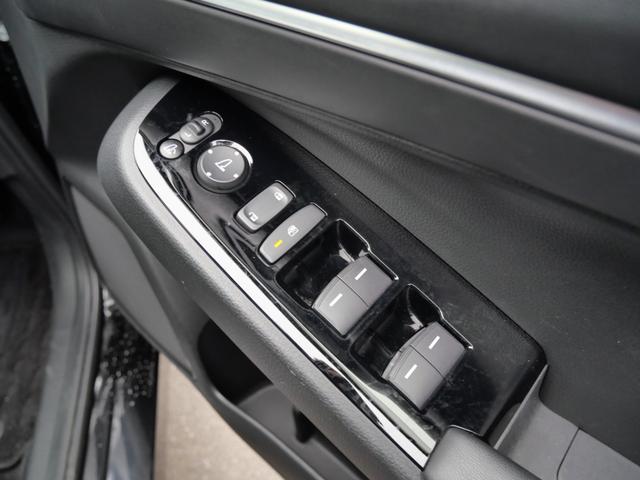 ヴェゼル e:HEV Z スマートキー プッシュスタート ナビ バックモニター フルセグ ETC オートリアゲート パーキングセンサー トラクションコントロール(42枚目)