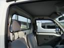 オイル・エレメント他各部点検を行い、しっかり整備を行った上でお車を納車します。