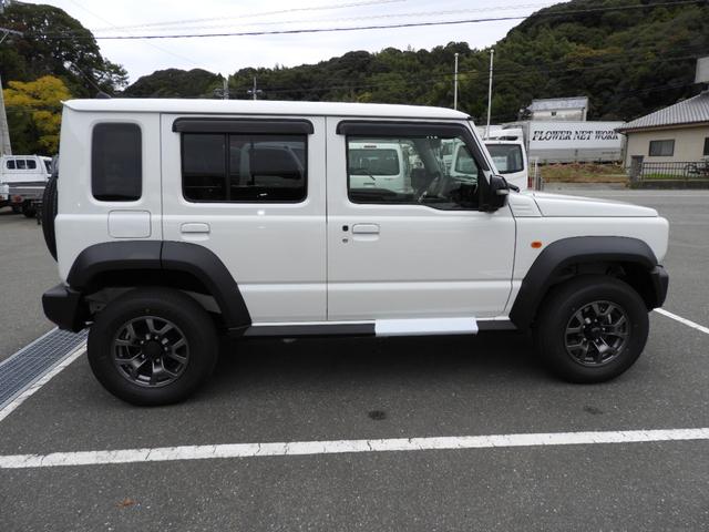 ジムニーノマド 　ＦＣ（４名）（10枚目）