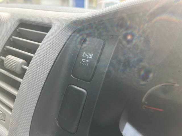 ハイエースコミューター スーパーロングＧＬ　１５人乗り・１０人乗りでも登録可（16枚目）