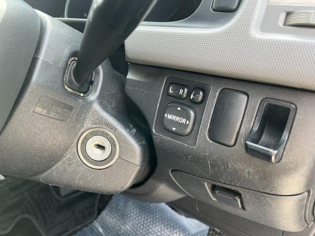 ハイエースコミューター スーパーロングＧＬ　１５人乗り・１０人乗りでも登録可（17枚目）