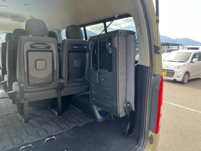 ハイエースコミューター スーパーロングＧＬ　１５人乗り・１０人乗りでも登録可（30枚目）