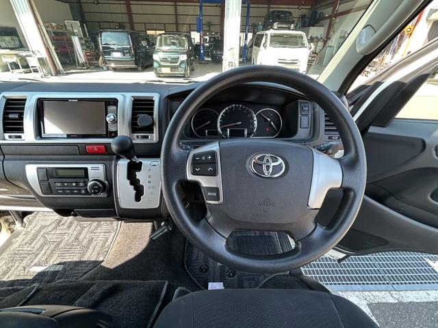 ハイエースバン ロングスーパーＧＬマルチロールトランスポータタイプＩ　モデリスタフロントスポイラー（15枚目）