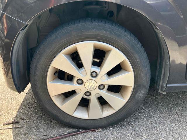 アルト Ｓ　ＥＴＣ　ナビ　ＴＶ　キーレスエントリー　アイドリングストップ　電動格納ミラー　シートヒーター　ＣＶＴ　盗難防止システム　ＡＢＳ　ＥＳＣ　ＣＤ　ＤＶＤ再生　ＵＳＢ　アルミホイール　衝突安全ボディ（20枚目）