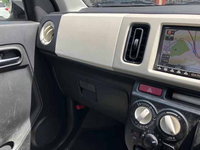 アルト Ｓ　ＥＴＣ　ナビ　ＴＶ　キーレスエントリー　アイドリングストップ　電動格納ミラー　シートヒーター　ＣＶＴ　盗難防止システム　ＡＢＳ　ＥＳＣ　ＣＤ　ＤＶＤ再生　ＵＳＢ　アルミホイール　衝突安全ボディ（32枚目）