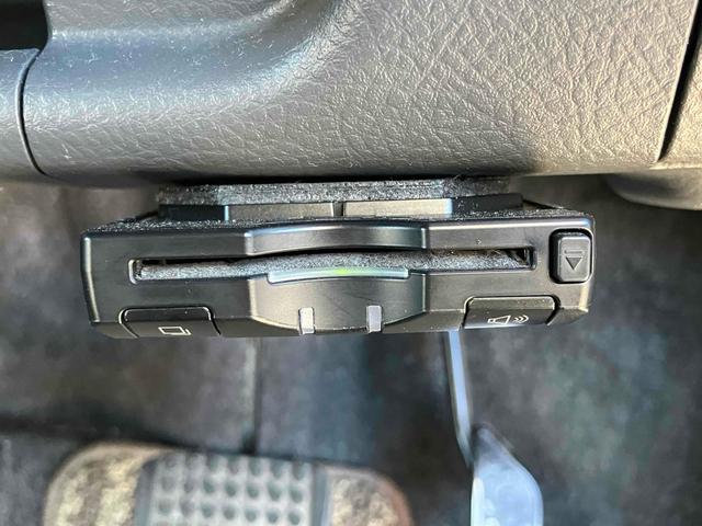 ムーヴラテ クールＶＳ　ＥＴＣ　バックカメラ　ナビ　ＴＶ　オートクルーズコントロール　スマートキー　電動格納ミラー　ベンチシート　ＡＴ　盗難防止システム　ＣＤ　ＤＶＤ再生　ＵＳＢ　ミュージックプレイヤー接続可（7枚目）