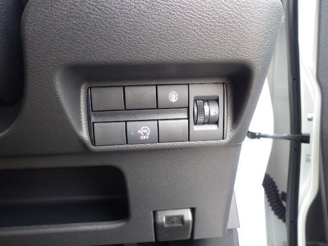 ���s�x���X�C�b�`�@�w�b�h���C�g���x�����O�@�A�C�h���X�g�b�v