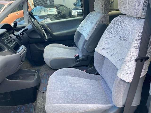 エスティマ Ｖ　パワーウィンドウ　パワーステアリング　サンルーフ　運転席エアバッグ　３列シート　ウォークスルー　フルフラット（25枚目）