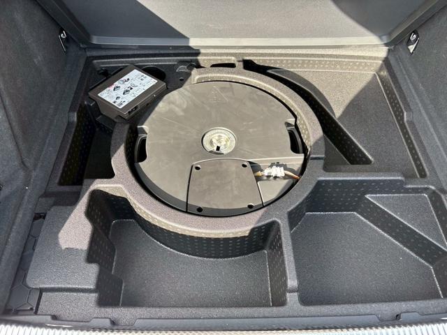 Ｑ３ ２．０ＴＦＳＩクワトロ２１１ＰＳ　４ＷＤ　☆ナビ☆ＴＶ☆バックカメラ☆車内綺麗☆（51枚目）