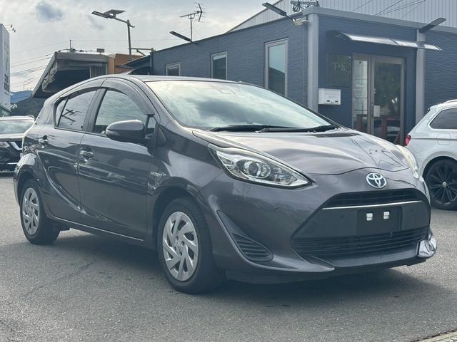 アクア Ｓ　ＴＶ＆ナビ　バックカメラ　ＥＴＣ　キーレスエントリー　プッシュスタート　盗難防止システム　アイドリングストップ　パワーステアリング　パワーウィンドウ　車検整備付き（3枚目）