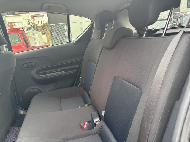 アクア Ｓ　ＴＶ＆ナビ　バックカメラ　ＥＴＣ　キーレスエントリー　プッシュスタート　盗難防止システム　アイドリングストップ　パワーステアリング　パワーウィンドウ　車検整備付き（44枚目）